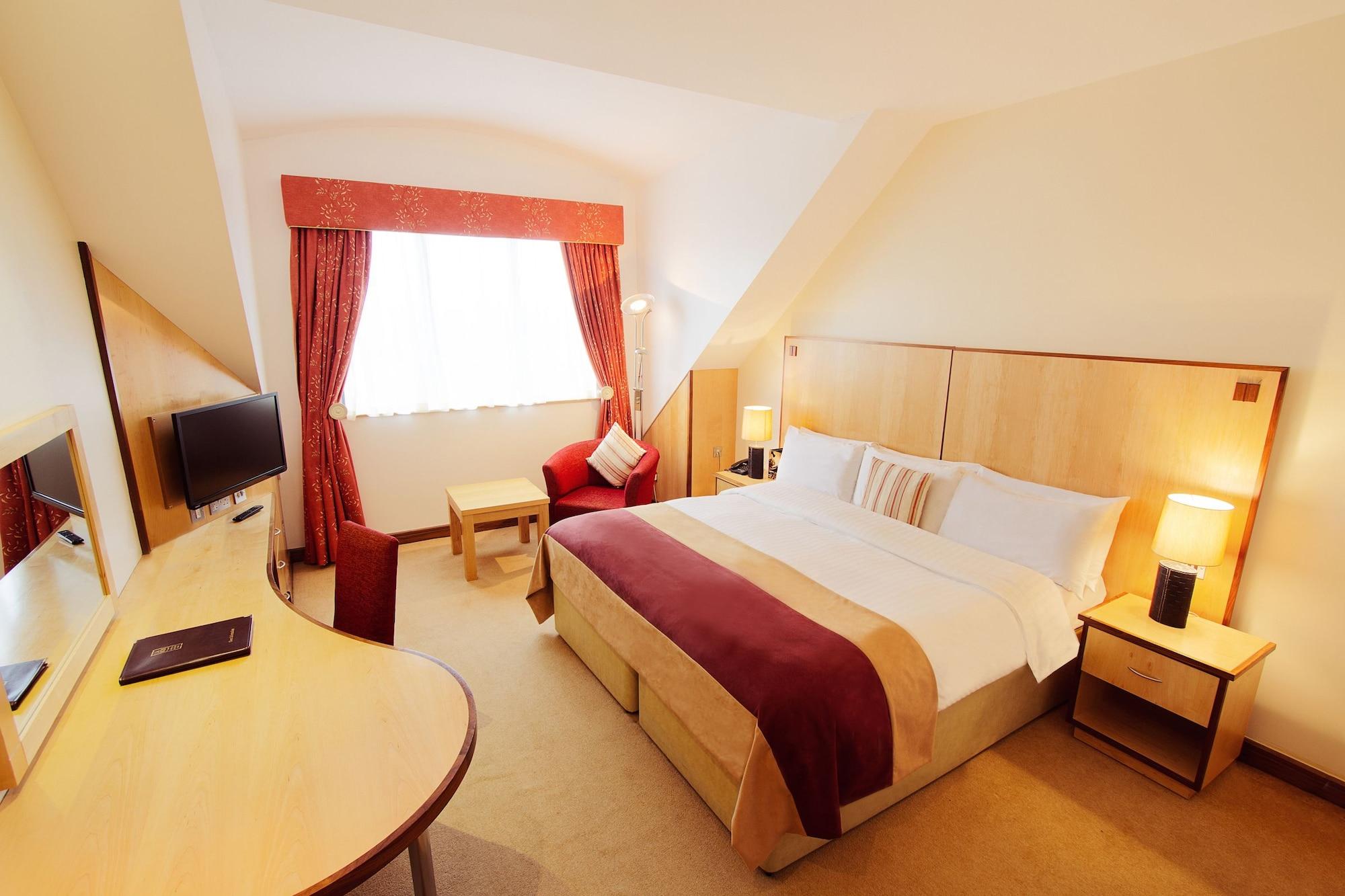 La Mon & Country Club 4* Castlereagh
